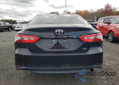 2019 Toyota Camry L z USA, uszkodzony, nr VIN 4T1B11HK2KU234276